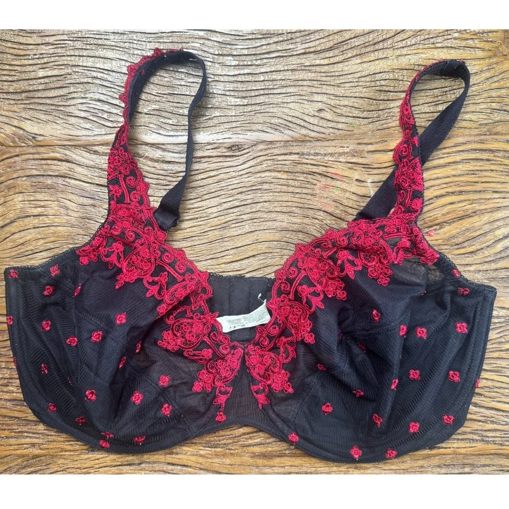 Bali Lace Underwire Bra 38DD Black Red Sheer Embroidered‎ Floral Lingerie